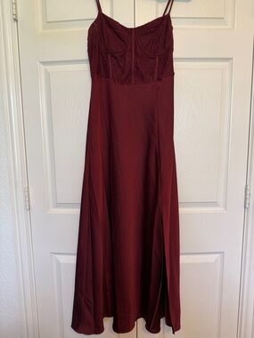 ASTR the label Burgundy Spaghetti Strap Midi Dress